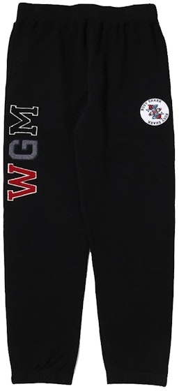 bape-busy-shark-sweatpants-black