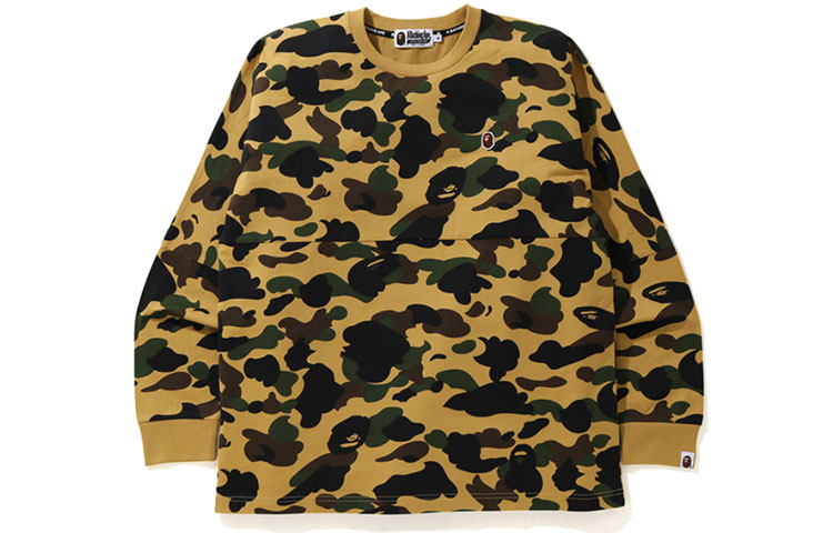 BAPE Camo Badge Logo Print Long Sleeve Sweatshirt 0ZXLTM111007G
