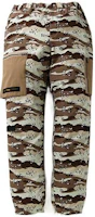 Shop BAPE 男款迷彩Logo運動長褲. 0ZXPTM152005G