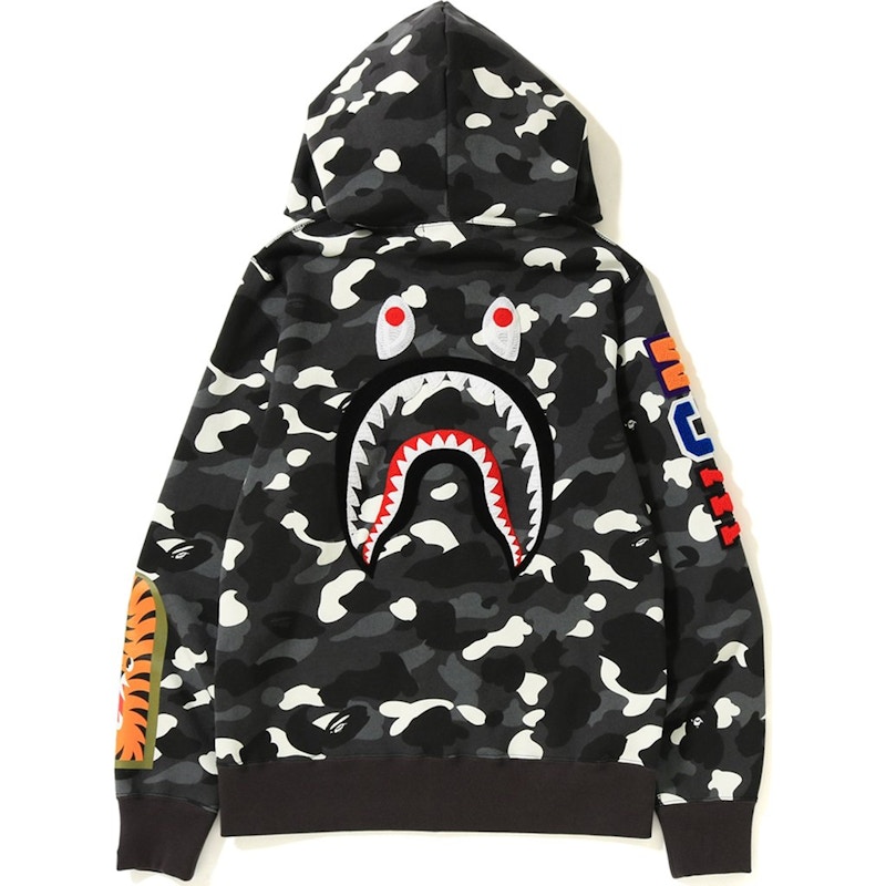 Order ベイプ シティカモ 刺繍シャークフルジップフーディ (黒)
