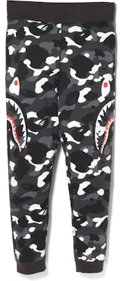 Bape City Camo Side Shark Slim Sweat Pants Black Lookbook Bape City Camo Side Shark Slim Sweat Pants Black