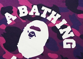 BAPE Color Camo College Crewneck (SS22) Ungu Order BAPE Color Camo College Crewneck (SS22) Ungu