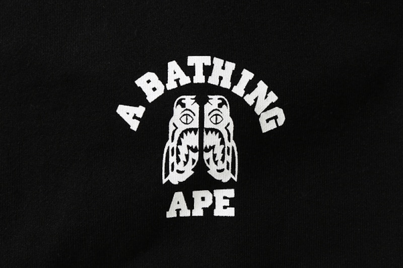 Shop Bape Sudadera Color Camo Shark Roja