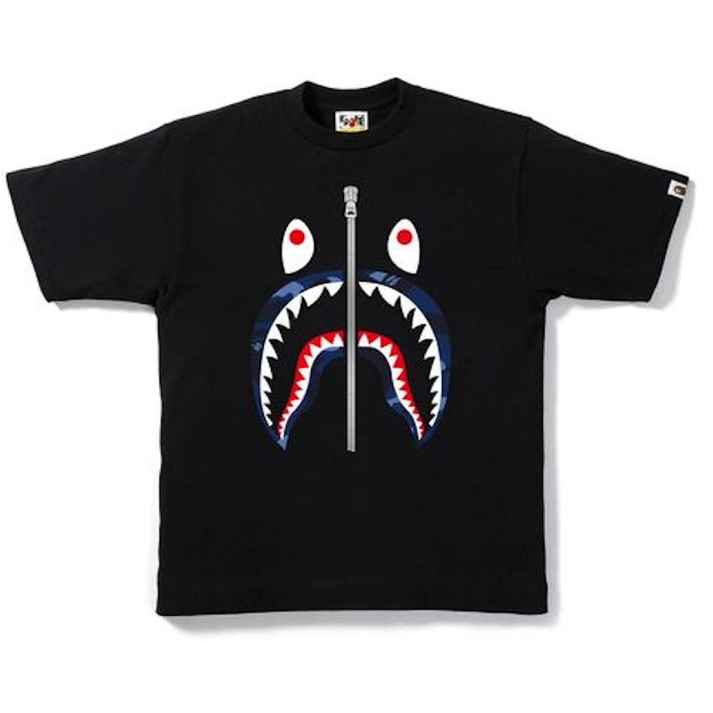 Buy BAPE 彩色迷彩鯊魚 T恤 黑色/深藍色