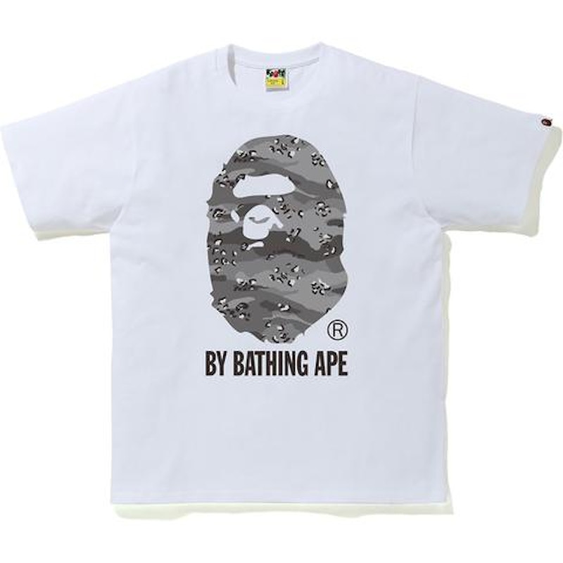 Buy Camiseta Relaxed BAPE Desert Camo by Bathing Ape Blanca/Negra