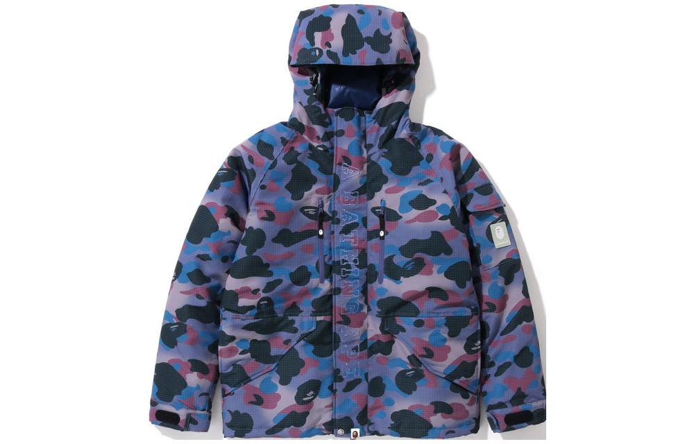 BAPE FW22 Logo Camo Letter Print Hooded Down Jacket for Men. 1I80-144-006 圖 3
