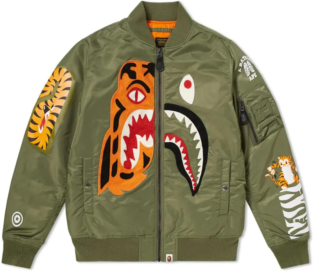 bape-fw-22-printed-zip-up-long-sleeve-jacket-green-1-d70141022