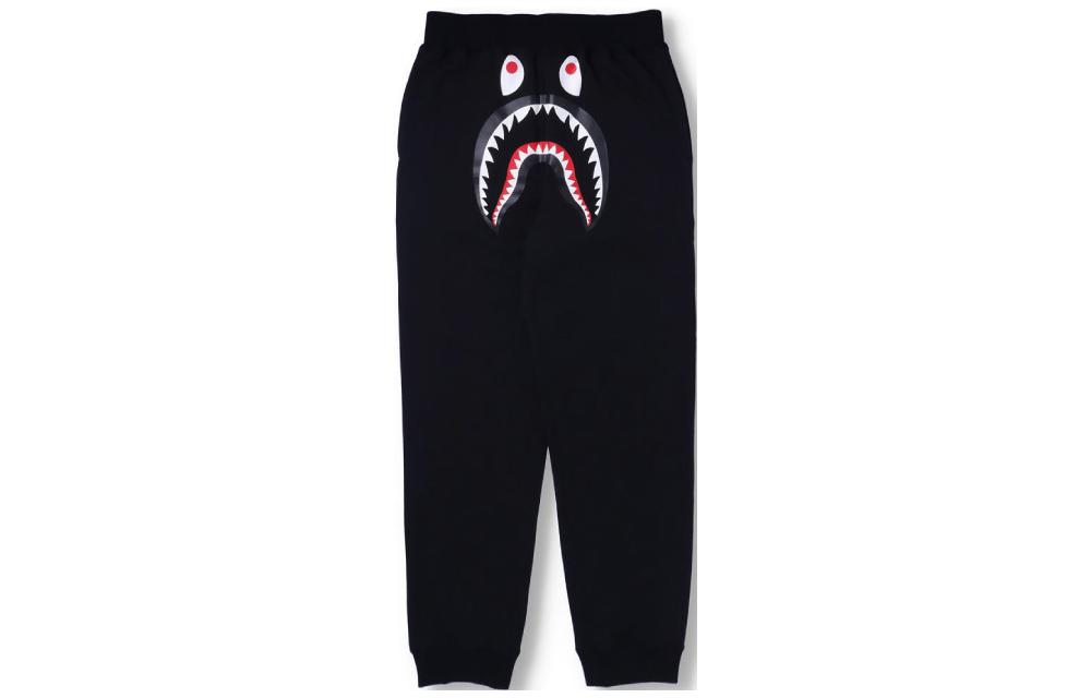 Shop BAPE FW22 샤크 프린트 조거 스웻팬츠 0ZXPTM152014H
