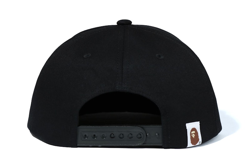 Order Topi Snap Back Hitam BAPE Perhiasan