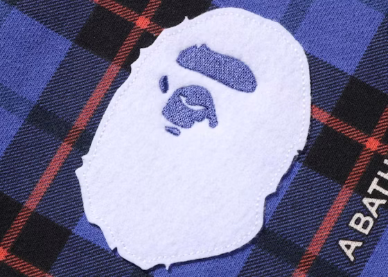 A BATHING APE®チェックルーズクルーネック (ブルー)
Order A BATHING APE®チェックルーズクルーネック (ブルー)