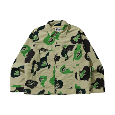 BAPE Loose Fit Camouflage All-Over Print Jacket for Men. 1H30-140-015