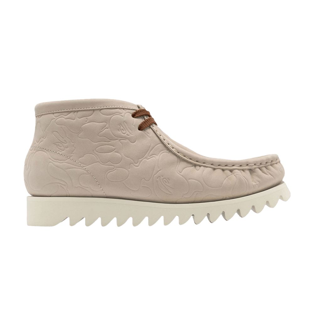 Buy BAPE Manhunt #1 'Beige' Pria 1J30191028-BEI