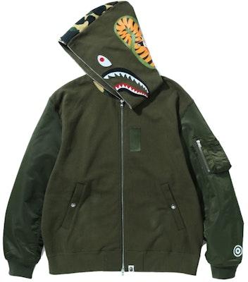BAPE Hoodie Zip Penuh 'Olivedrab' Model Shark Fit Santai Militer Lookbook BAPE Hoodie Zip Penuh 'Olivedrab' Model Shark Fit Santai Militer