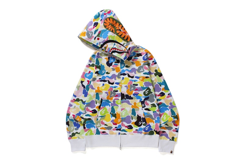Order Hoodie Zip Penuh Bape Multi Camo Shark Putih