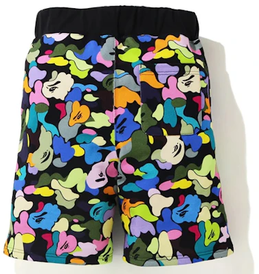 BAPE Multi Camo Sweat Shorts Unisex Celana Pendek Warna-Warni Model Atletis. 1G80-153-009 Lookbook BAPE Multi Camo Sweat Shorts Unisex Celana Pendek Warna-Warni Model Atletis. 1G80-153-009