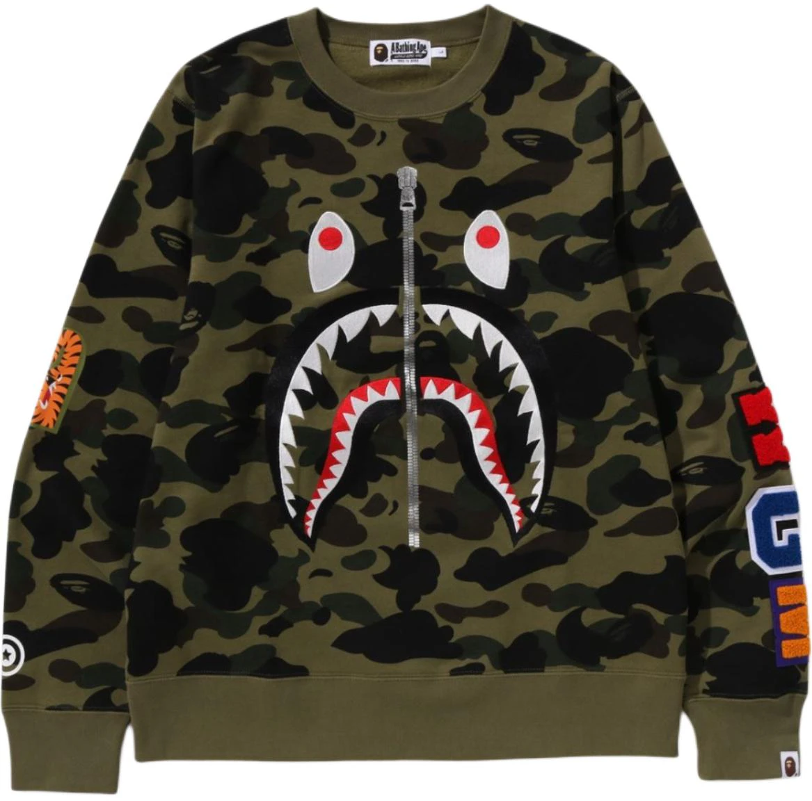 bape-shark-camo-crewneck-long-sleeve-sweatshirt-unisex-1-k80-113-010