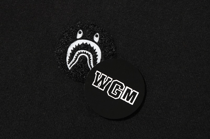 Order BAPE Shark Emblem Pullover Hoodie Hitam