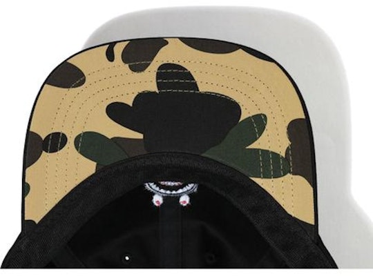 BAPE Shark Panel Cap Black/Yellow Lookbook BAPE Shark Panel Cap Black/Yellow