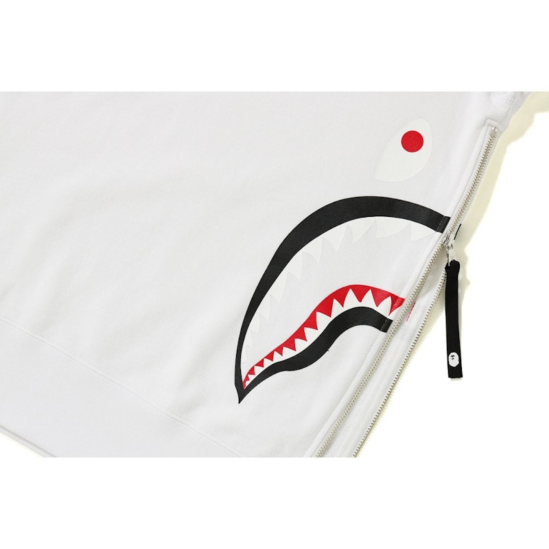 Lookbook Sudadera con Capucha Bape Shark Blanca.