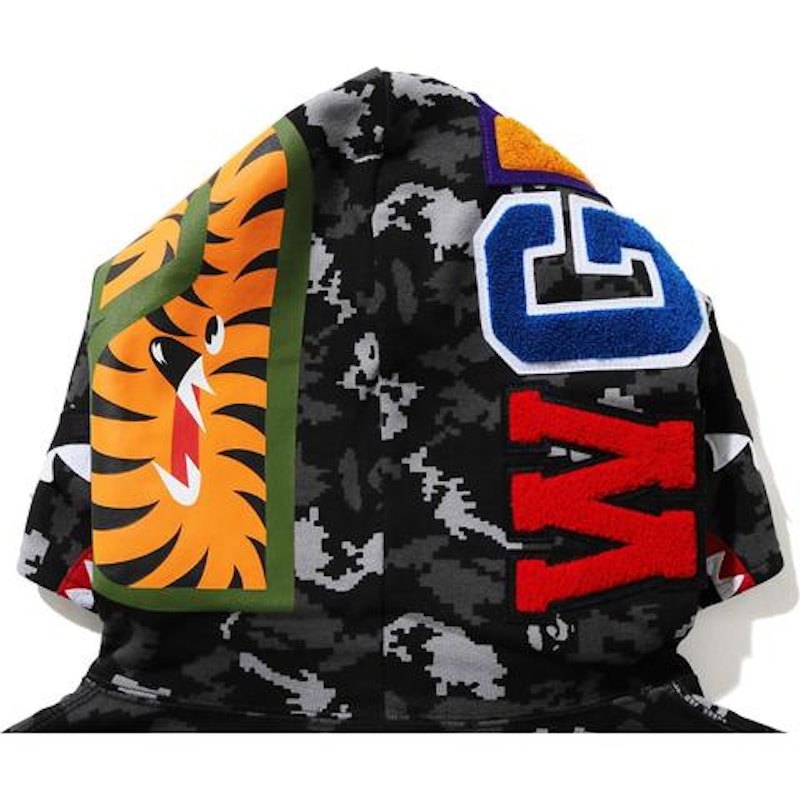 Lookbook Bape Shark Wide Pullover Hoodie Hitam - Jaket Hoodie Bape Terbaru