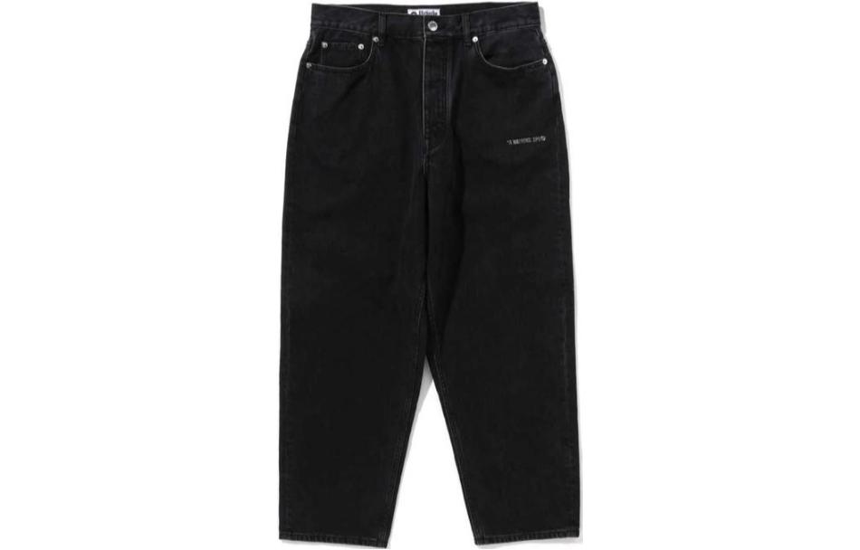 Shop BAPE 金屬標誌寬鬆版型牛仔褲 男款. 1J80-150-053