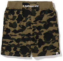 BAPE SS22 1st Camo Sweat Shorts Elastic Waistband Camouflage Print. 1I30-153-015 BAPE SS22 1st Camo Sweat Shorts Elastic Waistband Camouflage Print. 1I30-153-015