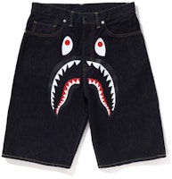 BAPE SS23 Shark Print Button-Up Straight Shorts Men’s Mid-Rise Fit Navy Blue. 1J30-151-001 BAPE SS23 Shark Print Button-Up Straight Shorts Men’s Mid-Rise Fit Navy Blue. 1J30-151-001