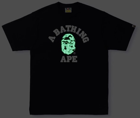 Camiseta Negra BAPE Text Code Camo College Order Camiseta Negra BAPE Text Code Camo College