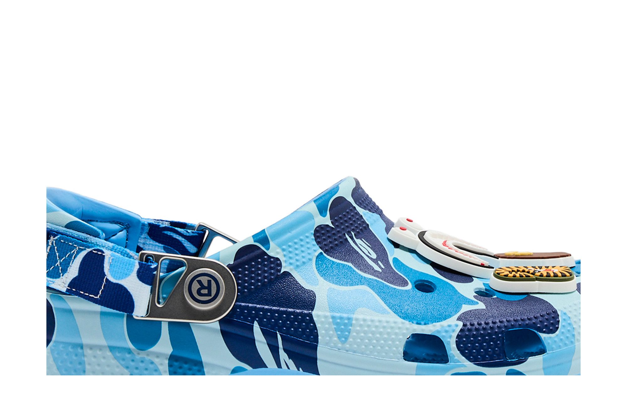 Lookbook Crocs 经典洞洞鞋 A Bathing Ape ABC 迷彩蓝色 209627-4TB