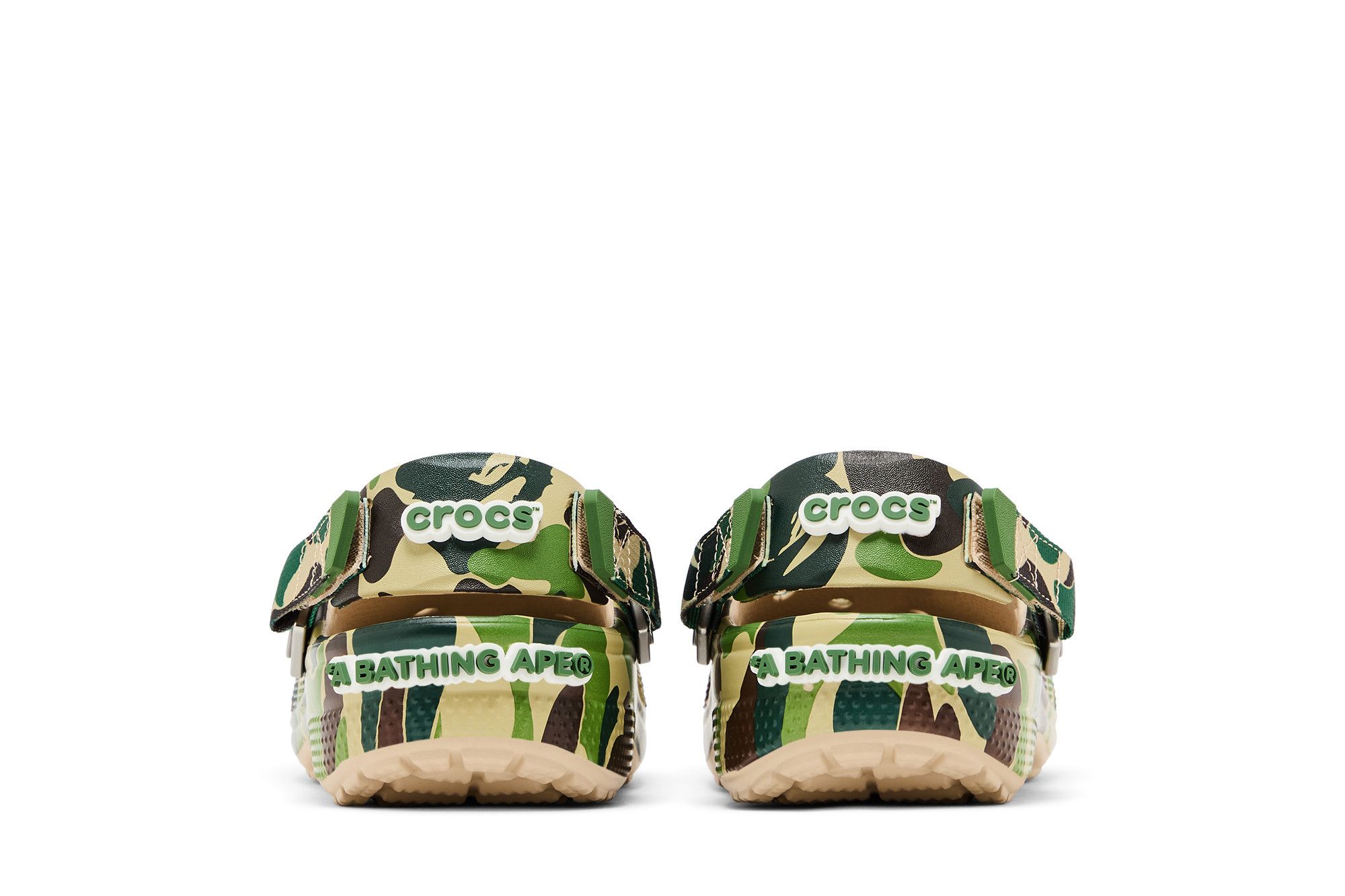 Sizing Crocs經典木屐 x A Bathing Ape ABC迷彩綠色版 209627-212