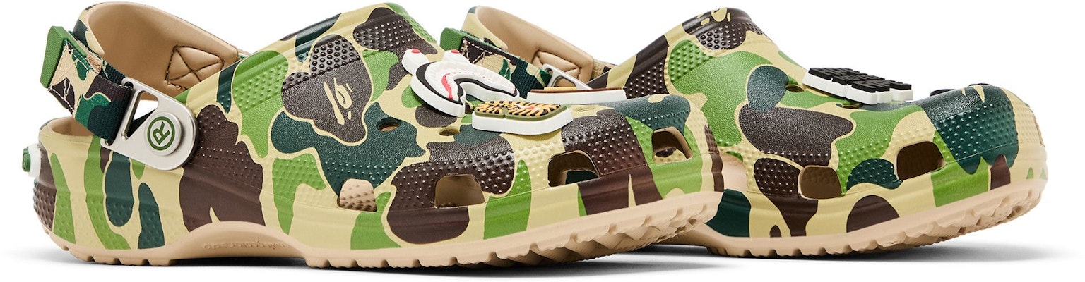 Crocs經典木屐 x A Bathing Ape ABC迷彩綠色版 209627-212 1