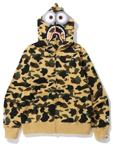 BAPE x 小小兵 第一代迷彩鯊魚連帽拉鍊外套 黃色 Buy BAPE x 小小兵 第一代迷彩鯊魚連帽拉鍊外套 黃色
