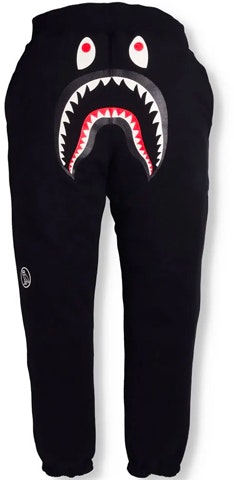 bape-x-ovo-woodland-camo-shark-reversible-sweatpants-collaboration-1-h73-152-903