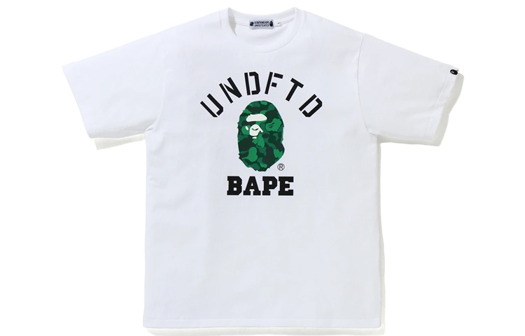 Shop BAPE x UNDEFEATED エイプシリーズ メンズグラフィック半袖Tシャツ. 1G73-110-905