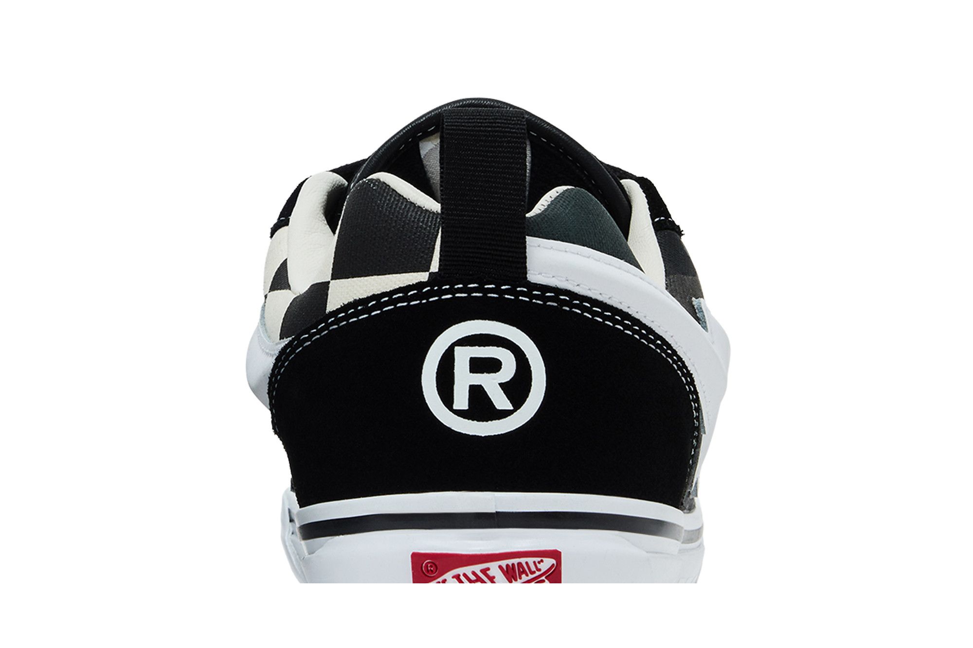 Sizing BAPE x Vans 高级版 Knu Skool ''迷彩黑'' VN000Z3929B