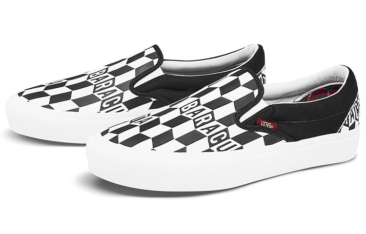 Lookbook バラクータ x Vans クラシックスリッポン "黒チェッカー" VN0A4UX40GD