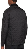 Shop BARBOUR 黑色菱格紋外套 - 素色保暖 MQU0240-BK