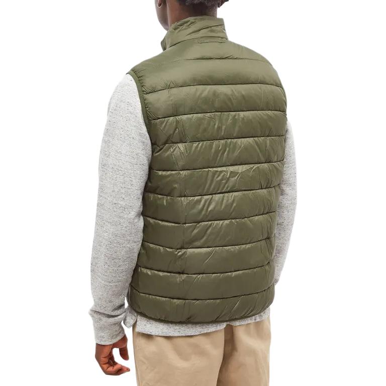 Shop Barbour橄榄绿无袖拉链夹克，胸前带Logo印花。 MGI0024OL51