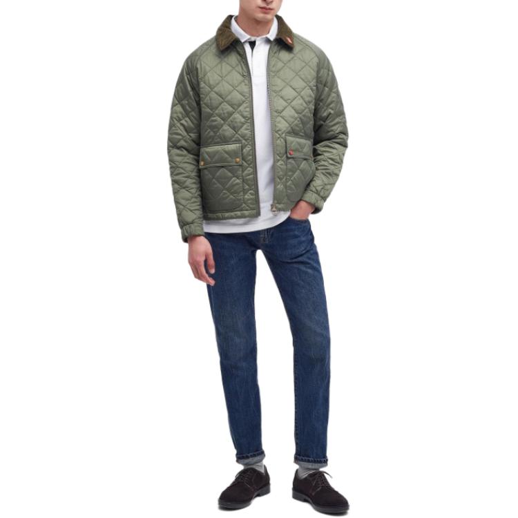 Lookbook Barbour 轻便长袖菱形绗缝外套 浅苔绿色. MQU1763GN19