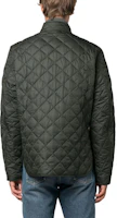 Shop BARBOUR FW23 橄欖綠純色絎縫休閒夾克. MQU1715
