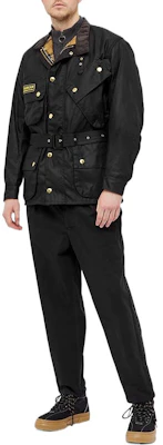 BARBOUR International 黑色蠟棉外套 立領設計專業騎士風格夾克。 MWX0004BK51 Purchase BARBOUR International 黑色蠟棉外套 立領設計專業騎士風格夾克。 MWX0004BK51