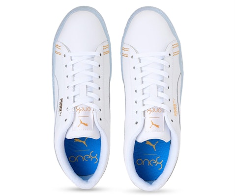 x Puma Basket Classic one8 运动鞋 白色/蓝色 368202-01 Lookbook x Puma Basket Classic one8 运动鞋 白色/蓝色 368202-01