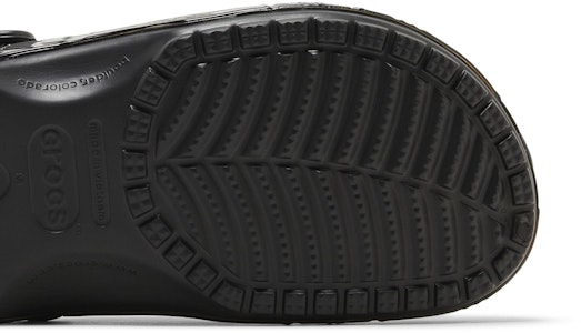 Batman x Crocs Classic Clog 'Batmobile' 210219-001 Sizing Batman x Crocs Classic Clog 'Batmobile' 210219-001