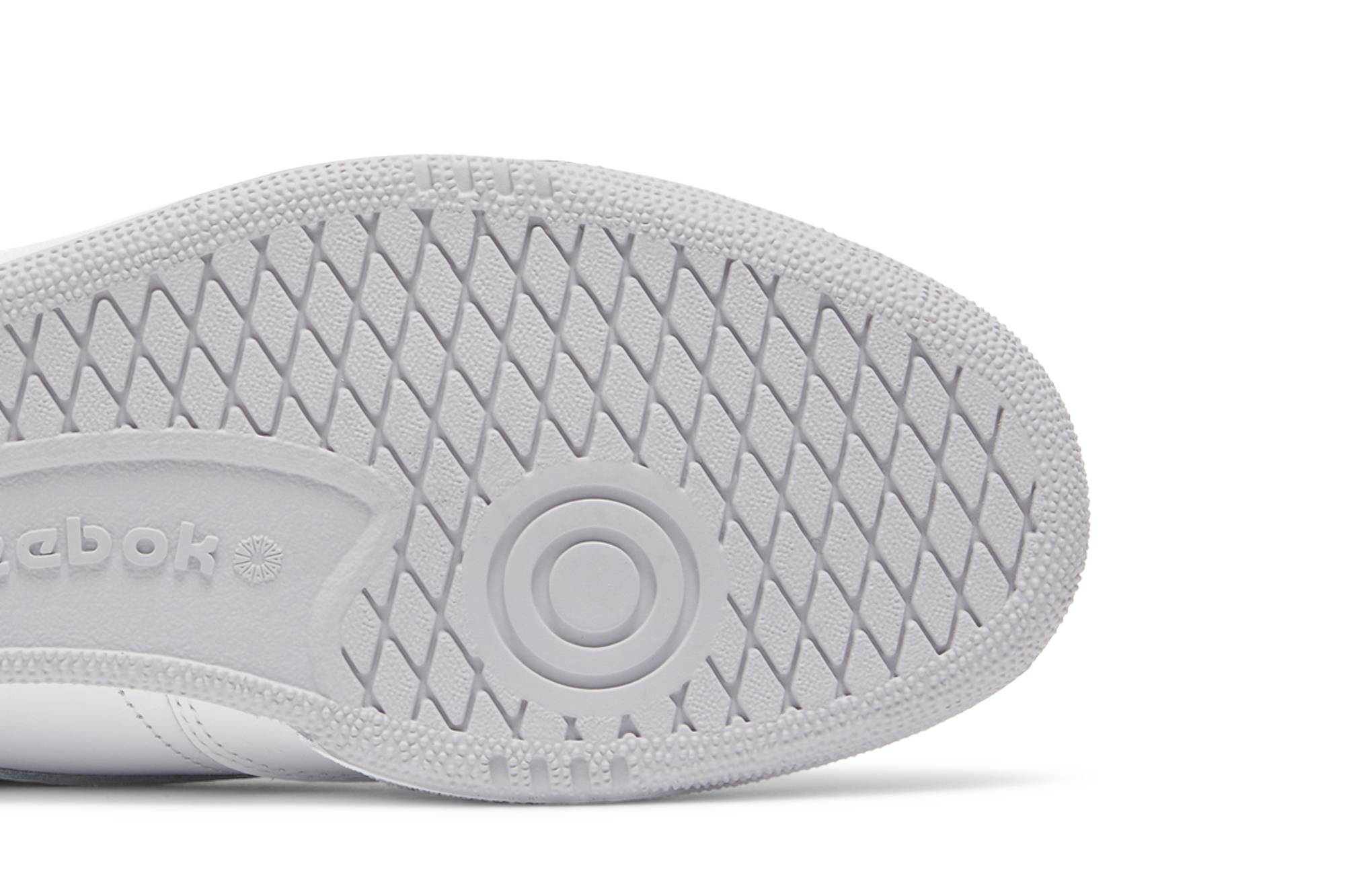 Purchase 빔즈 x 페이퍼보이 파리 x 리복 클럽 C 85 '밀크 보이' GW2818