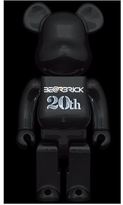 Bearbrick 20th Anniversary 400% 'Chrome' Lookbook Bearbrick 20th Anniversary 400% 'Chrome'