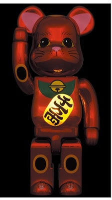 Bearbrick Maneki Neko Plum Gold Plating Luminous 400% Lookbook Bearbrick Maneki Neko Plum Gold Plating Luminous 400%