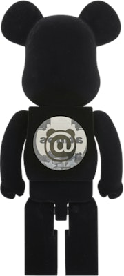 Bearbrick x atmos 1000% Hitam Order Bearbrick x atmos 1000% Hitam