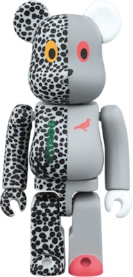 Bearbrick x atmos x Staple 100% & 400% Set 'Kelabu' Order Bearbrick x atmos x Staple 100% & 400% Set 'Kelabu'