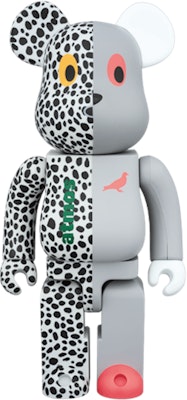 Bearbrick x atmos x Staple 100% & 400% Set 'Kelabu' Lookbook Bearbrick x atmos x Staple 100% & 400% Set 'Kelabu'