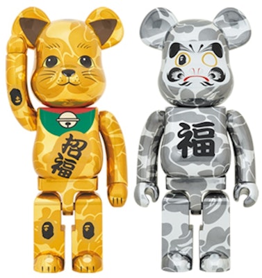 Bearbrick x BAPE Maneki Neko & Daruma 1000% Set de 2 Oro y Plata Edición Limitada Buy Bearbrick x BAPE Maneki Neko & Daruma 1000% Set de 2 Oro y Plata Edición Limitada